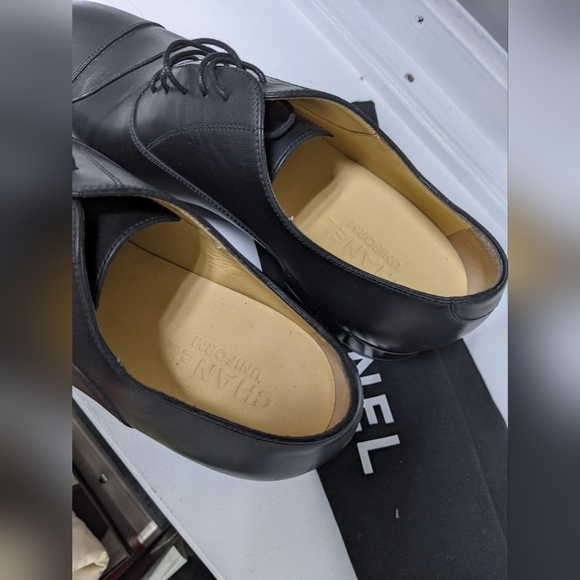 Chanel Uniform Men Shoe (US 8) "LIVE SHOW TODAY" - Picture 4 of 6